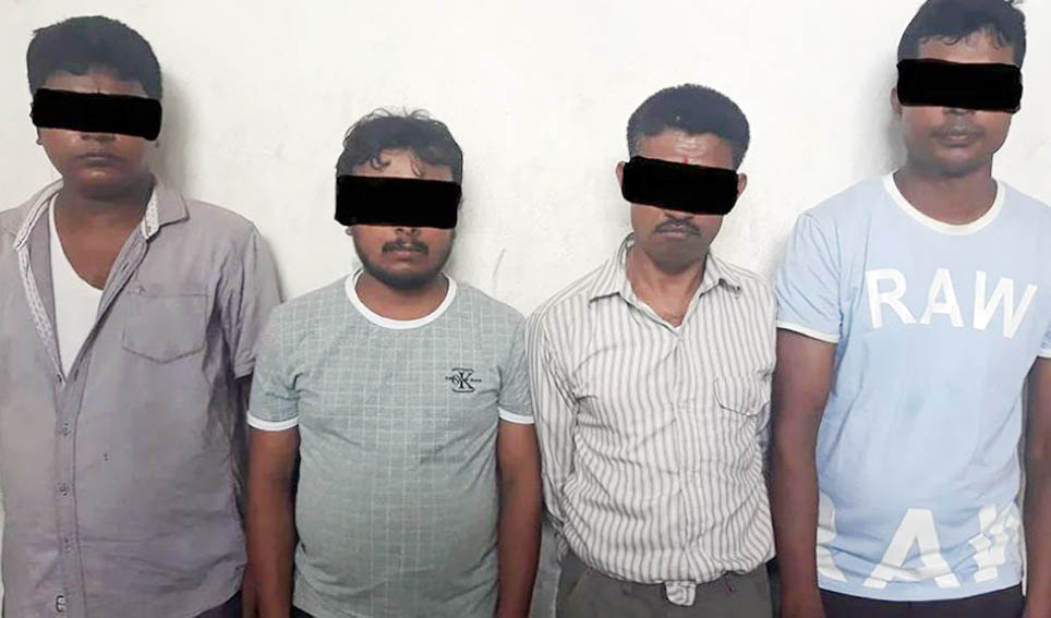 लाइसेन्स बनाई दिने प्रलोभनमा पैसा लिने ४ जना पक्राउ