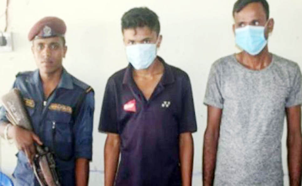 किशोरीलाई बसभित्रै बलात्कार गर्न खोज्ने चालक र सहचालक पक्राउ