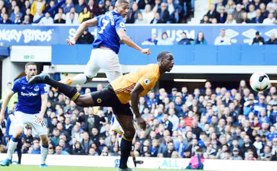 इंग्लिस प्रिमियर लिगमा एभर्टनको जित