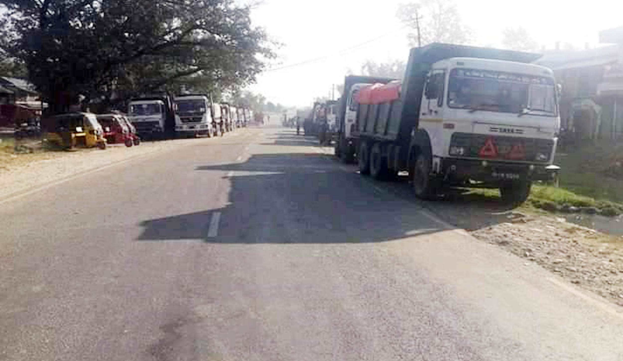 ठेक्का लागेको ढुंगामा स्थानीयको विरोध