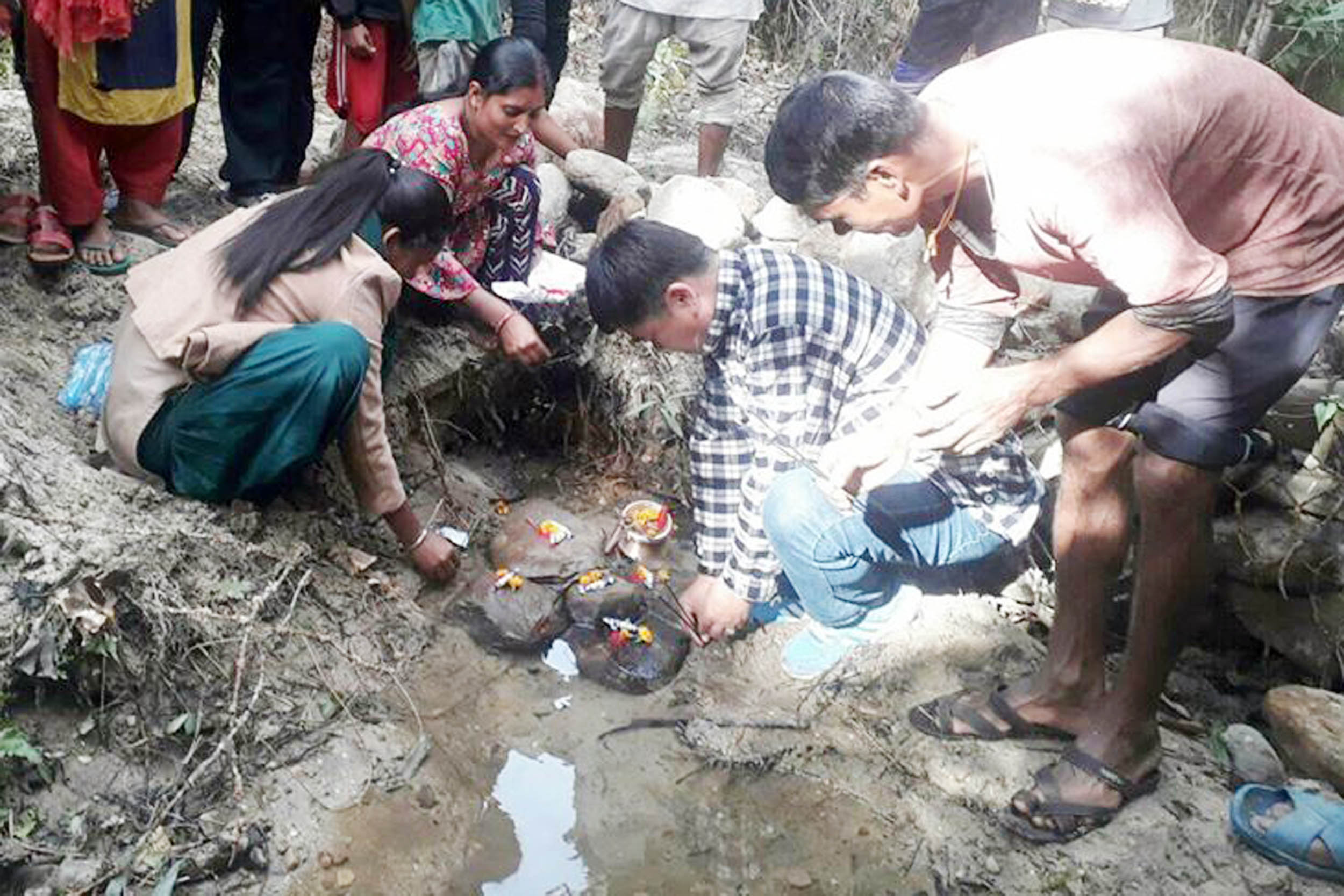 खानेपानीको मुहान शिलान्यास