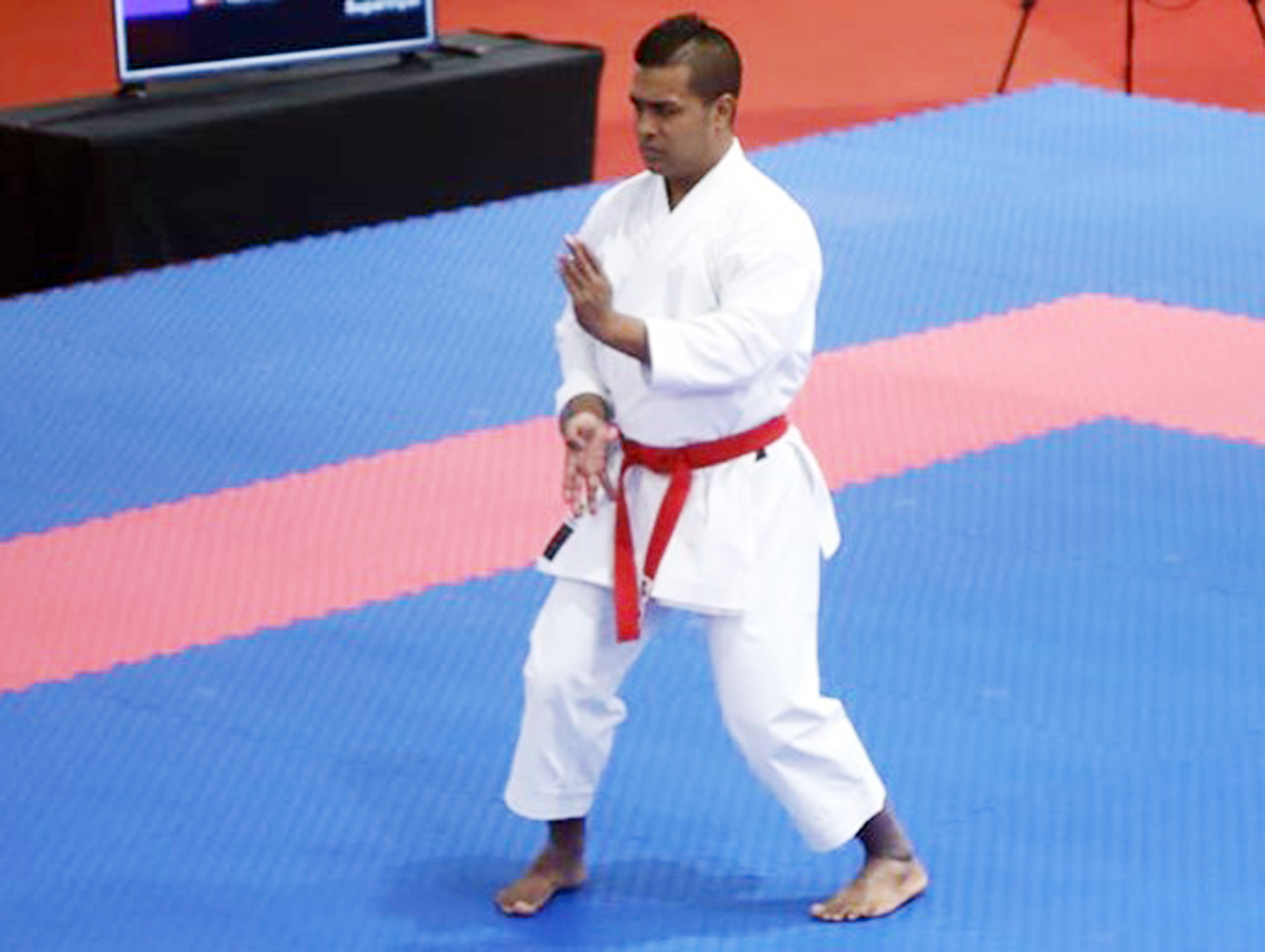 सागमा नेपालाई पहिलो स्वर्ण दिलाए मण्डेकाजीले