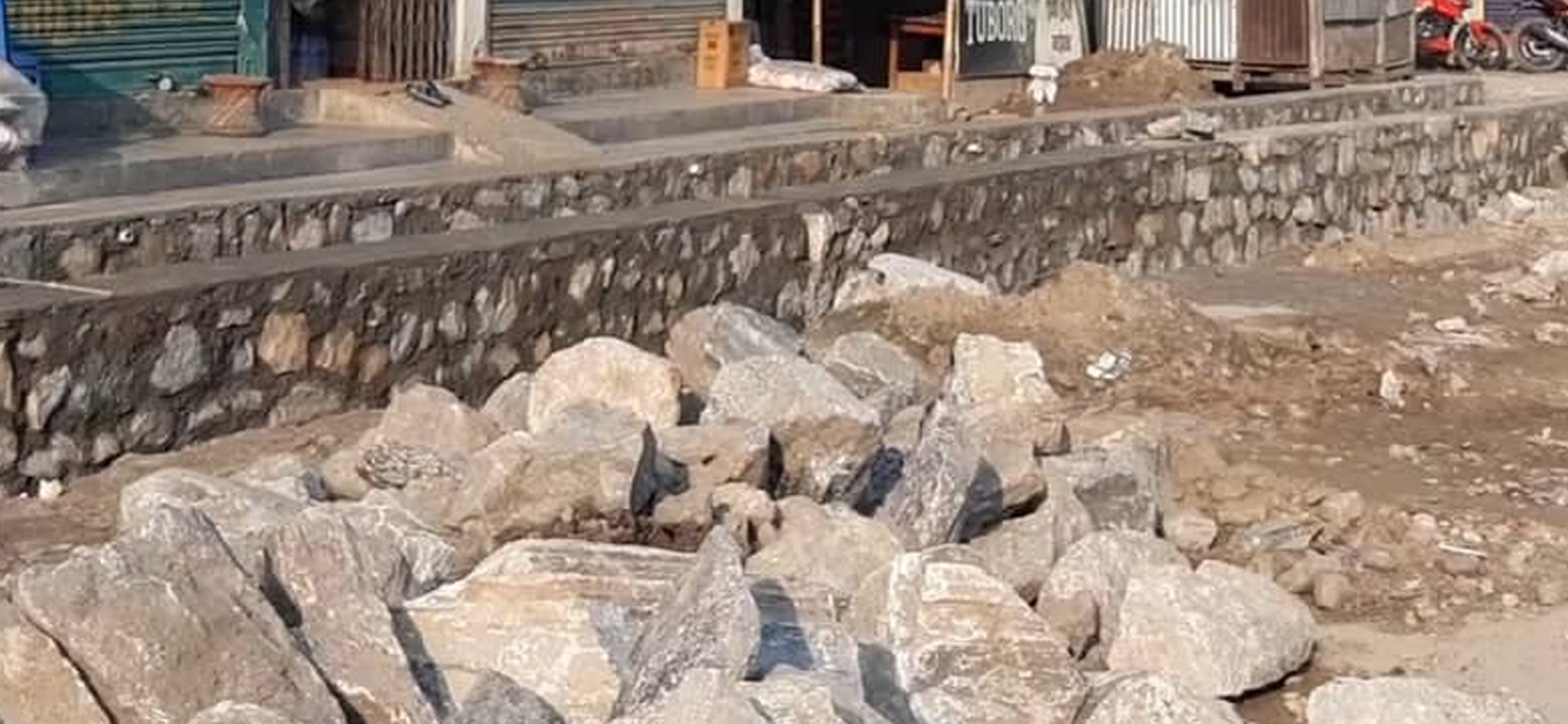 उदयपुरकाे राजाबासमा ५० बढि मजदुरकाे विचल्नी
