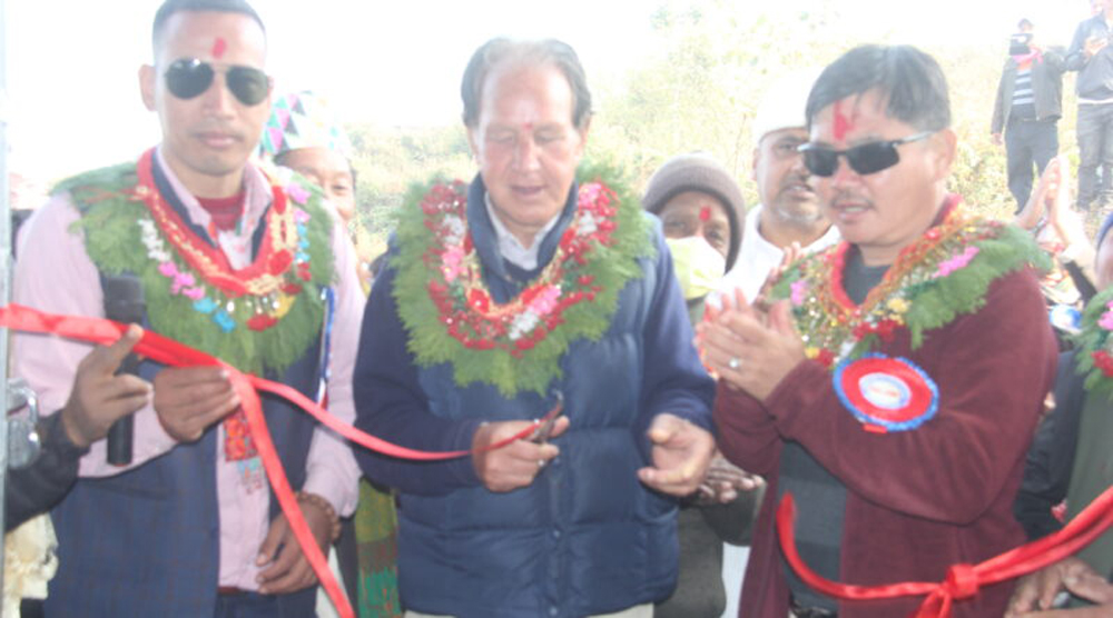 चौदण्डीगढीमा स्वास्थ्य भवन उद्घाटन