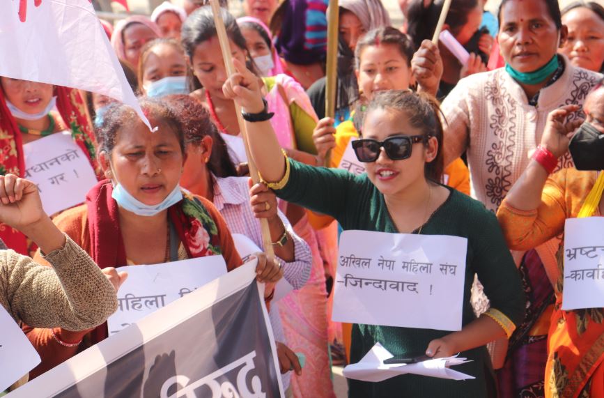 प्रतिगमन, महिला हत्या, हिंसा र बलात्कार विरुद्ध गाईघाटमा आईतबार भएकाे विरोध प्रदर्शनका फाेटाे फिचर