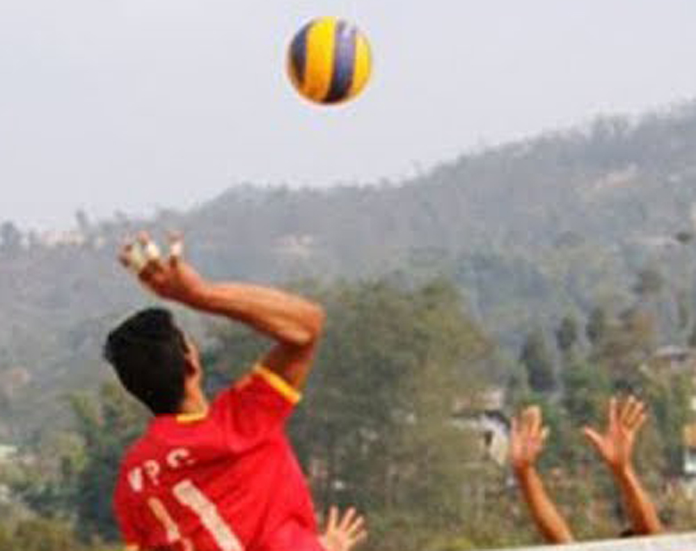 खोटाङमा अन्तरपालिका वडा स्तरिय पुरुष भलिवल प्रतियोगिता हुँदै