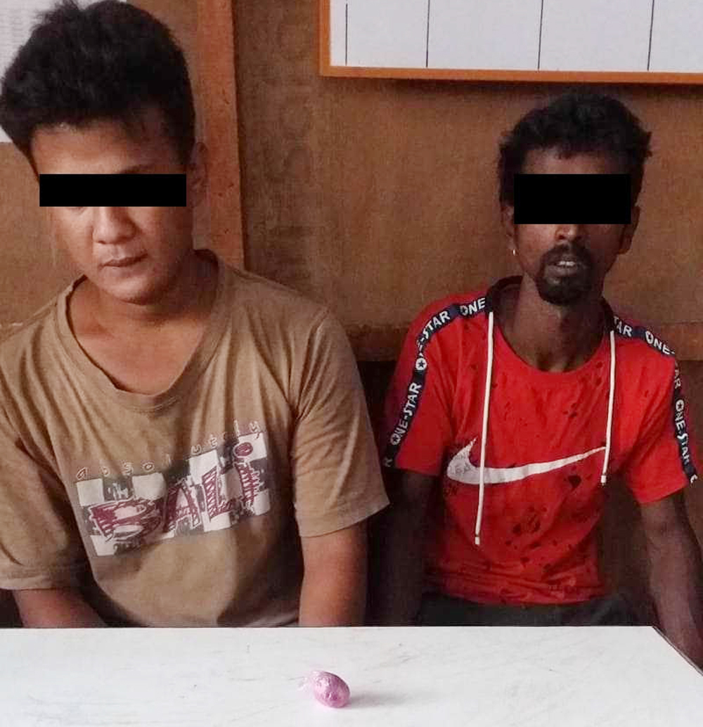 ब्राउन सुगरसहित २ जना पक्राउ