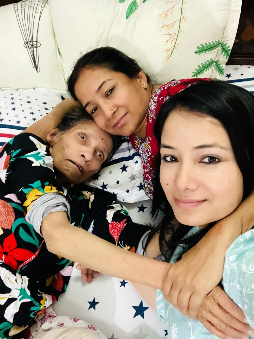 रेणु दाहालले सार्वजनिक गरिन् आम सीता दाहालको मनछुने तस्वीर