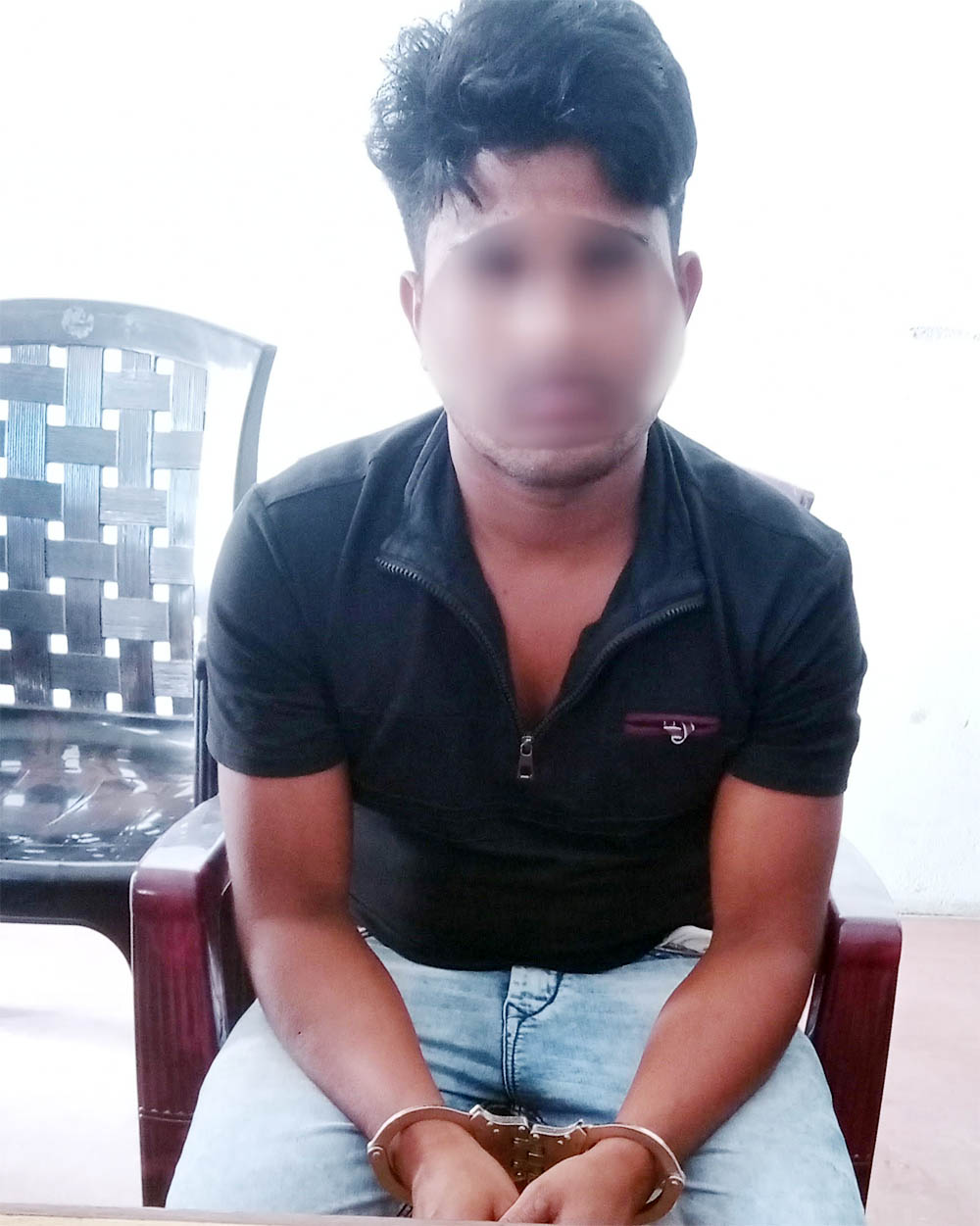 ब्राउन सुगरसहित १ भारतिय नागरिक पक्राउ