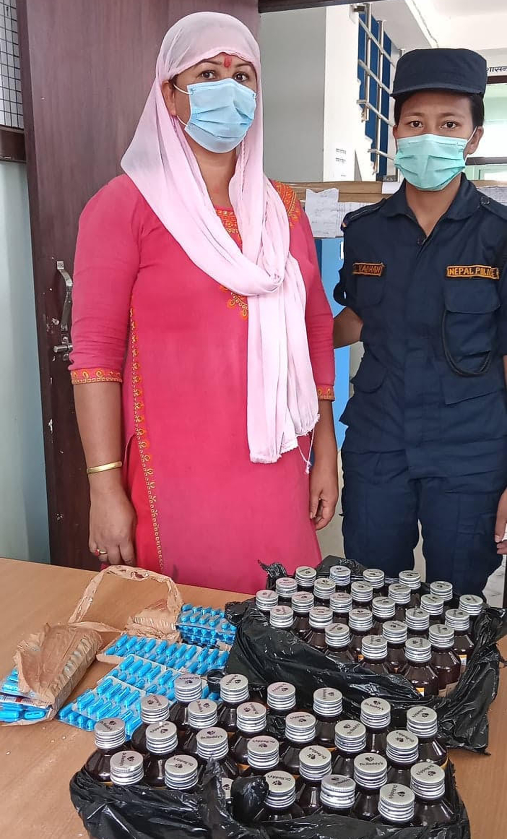 लागुऔषधसहित महिला पक्राउ