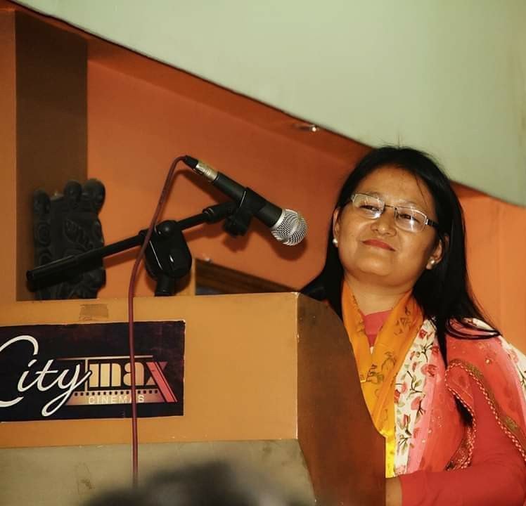 उतकृष्ट ४० कविहरुलाई पछि पार्दै राष्ट्रिय कविता महोत्सवमा प्रथम बनिन् कविता राई