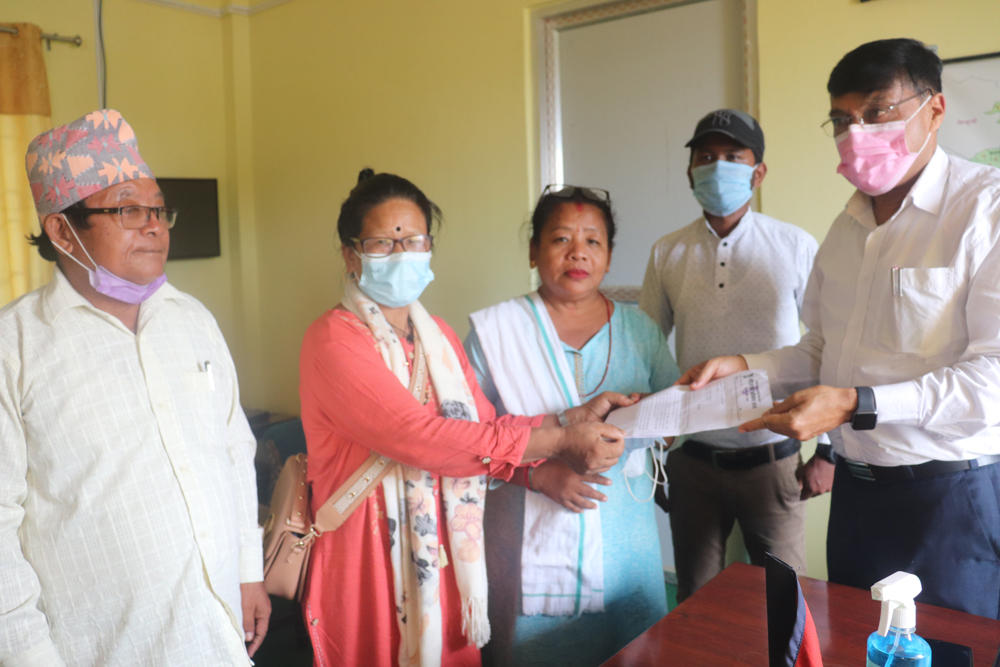 सरकारको आयोग ख्यारेज निर्णयको बिरोध गर्दै राष्ट्रिय भूमि अधिकार मञ्च उदयपुरले पठायो प्रधानमन्त्रीलाई पत्र