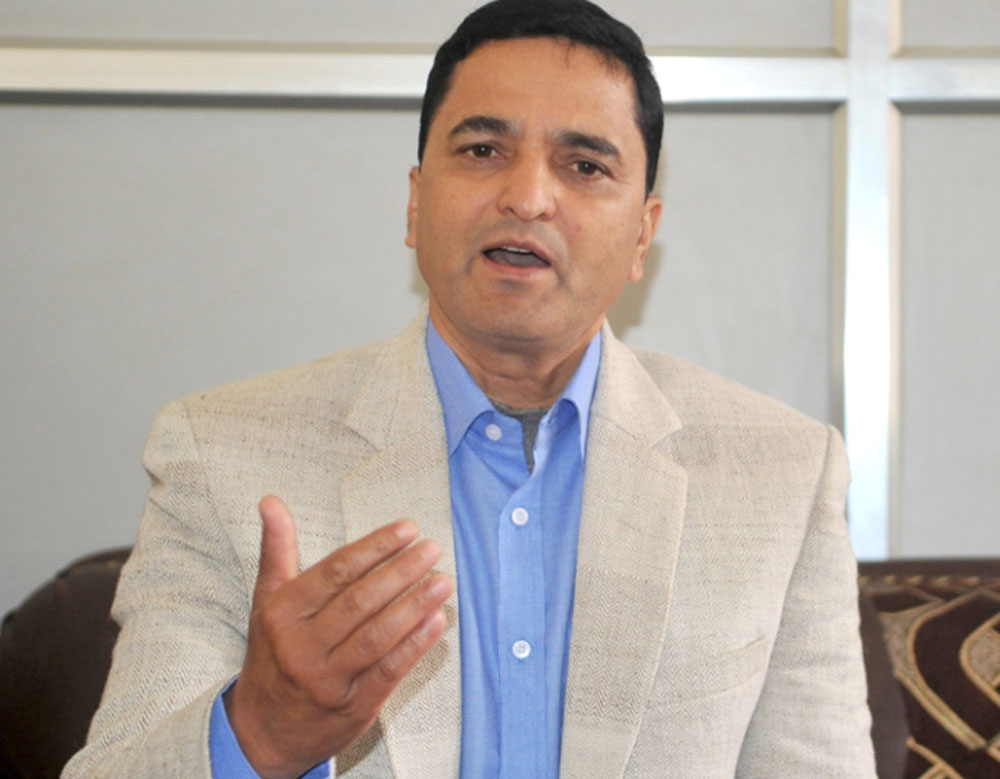 एमाले प्रबक्तामा योगेश भट्टराई