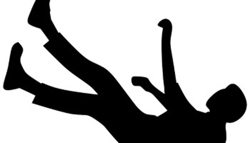 रुखबाट लडेर राईको ज्यान  गयो