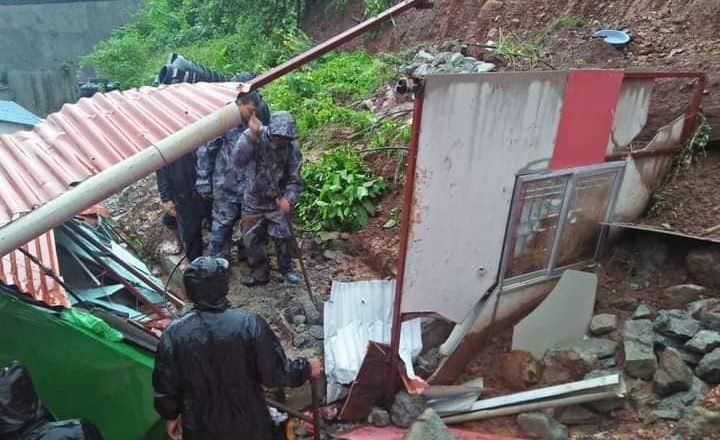 उदयपुरको सहित प्रदेश नं १ मा बाढी पहिरोमा परि २२ जनाको मृत्यु