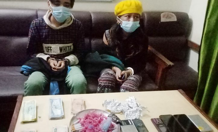 लागुऔषध ब्राउन सुगरको कारोबार गर्ने आमा छोरासहित ४ जना पक्राउ