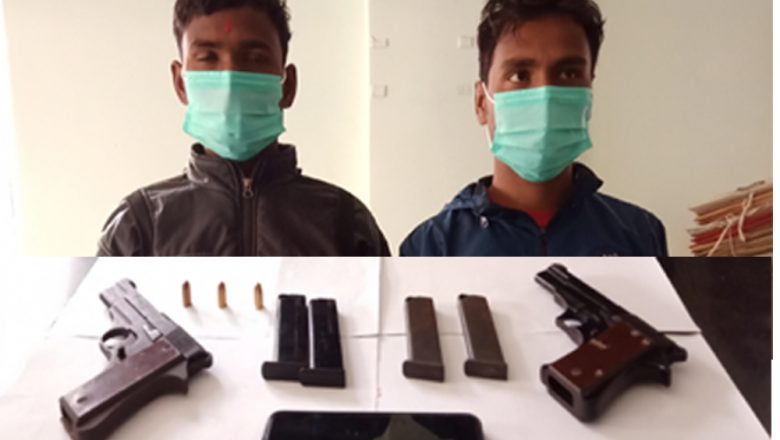 सुनसरी बाट पेस्तोल सहित २ जना पक्राउ