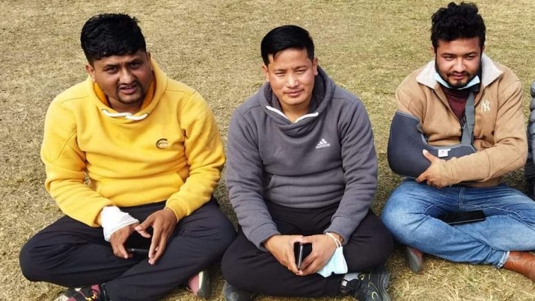 उदयपुरमा परराष्ट्रमन्त्री खड्कालाई कालो झण्डा देखाउने एमालेका ३ कार्यकर्ता पक्राउ