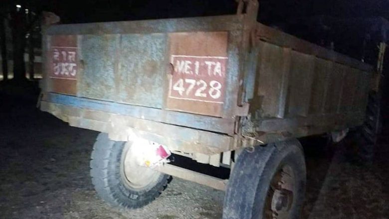 पुल निर्माणको लागि राखिएको सामान चोर्दै गरेको अवस्थामा एक जना पक्राउ, तीन फरार