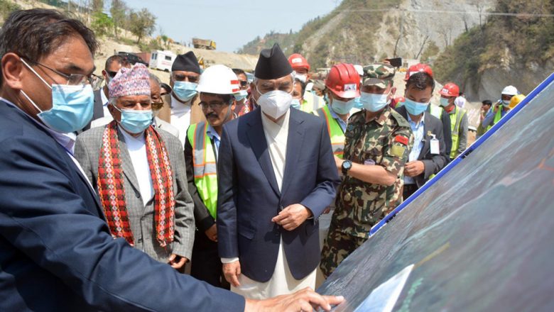 तनहुँ जलविद्युत् आयोजनाको काम समयमै सम्पन्न गर्न प्रधानमन्त्रीको निर्देशन