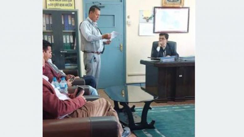 नेपाल ट्रक यातायात ब्यवसायी महासङ्घद्वारा ज्ञापनपत्र