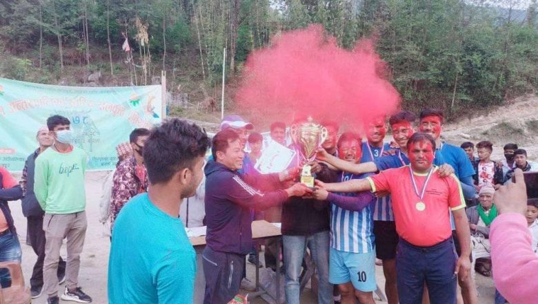 लिम्चुङबुङमा भलिवल र ट्रेल रेस प्रतियोगिता सम्पन्न, भलिवल पुरुष तर्फ झापा र महिलातर्फ ओखलढुंगा प्रथम