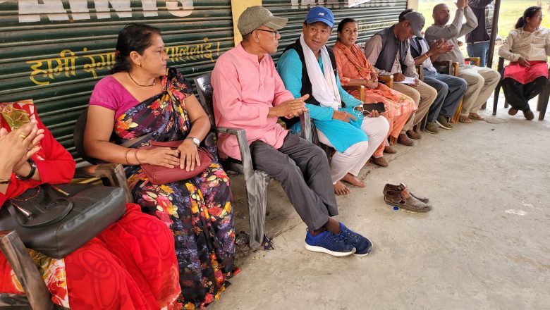 त्रियुगाको लागि मेयर प्रत्यासीहरु भोट माग्न व्यस्त
