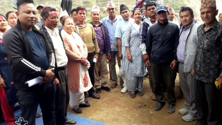 ताप्लीको १ नं वडामा एमाले टोल कमिटीलाई सपथ सँगै पार्टी प्रवेश कार्यक्रम