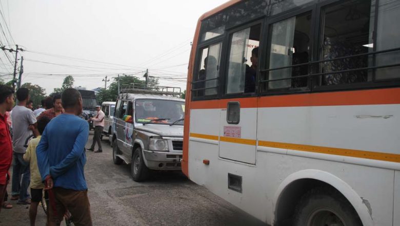 त्रियुगाको मत पेटिका धमाधम गणना स्थल तर्फ संकलन हुँदै, फोटो सहित