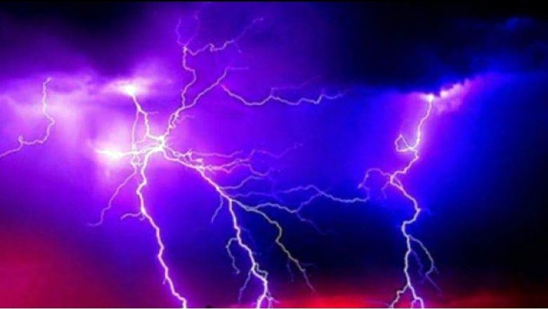 चट्याङ लागेर एक जनाको ज्यान गयो, एक जना घाइते