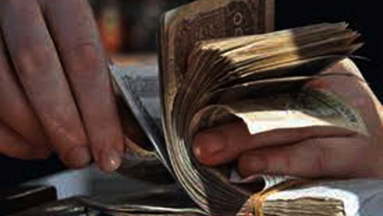 घुस लिएको अभियोगमा प्रहरी नायब निरीक्षक महतोविरुद्ध मुद्दा