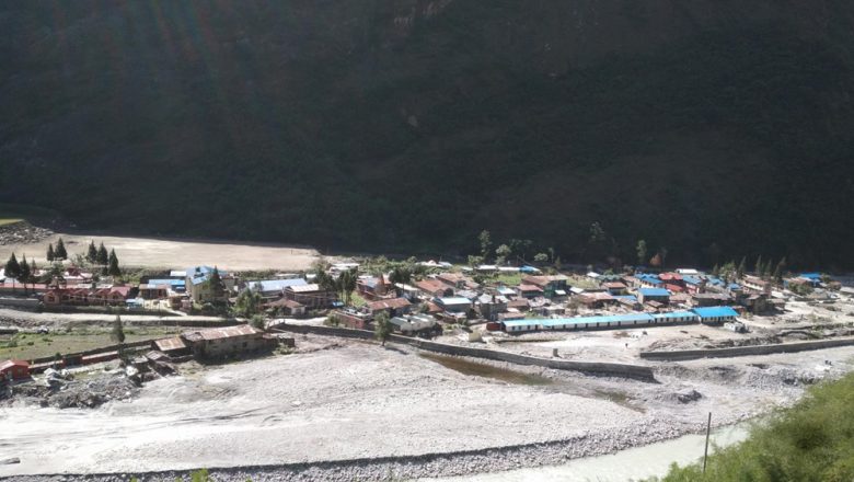 बाढीको एक वर्ष : विपद्को भयले मनाङवासीलाई अझै झस्काउँछ