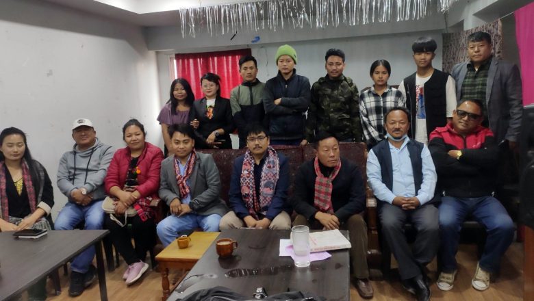 उदयपुरमा किरात पत्रकार संघ र अग्रज पत्रकार बिच छलफल