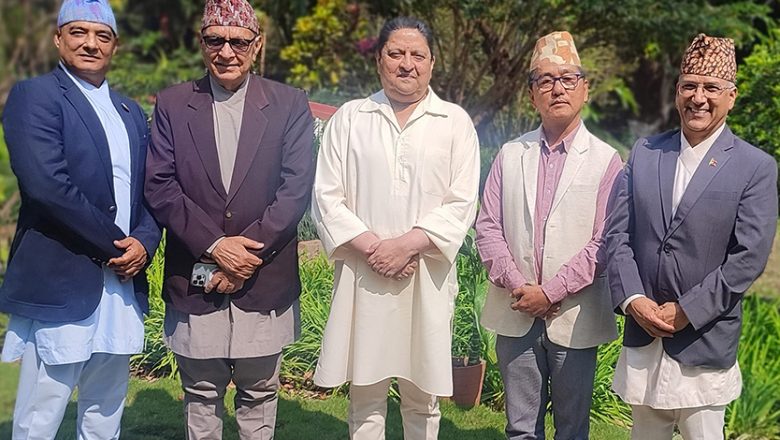राप्रपाका शिर्ष नेताहरुले भेटे पूर्व राजा ज्ञानेन्द्रलाई