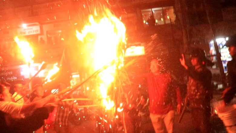 गाईघाटमा कोशी प्रदेशको बिरोध गर्दै मशाल जुलुस तथा पुत्ला दहन