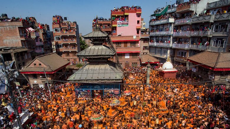 सुजनले जिब्रो छेडाएर जात्रालाई निरन्तरता दिने