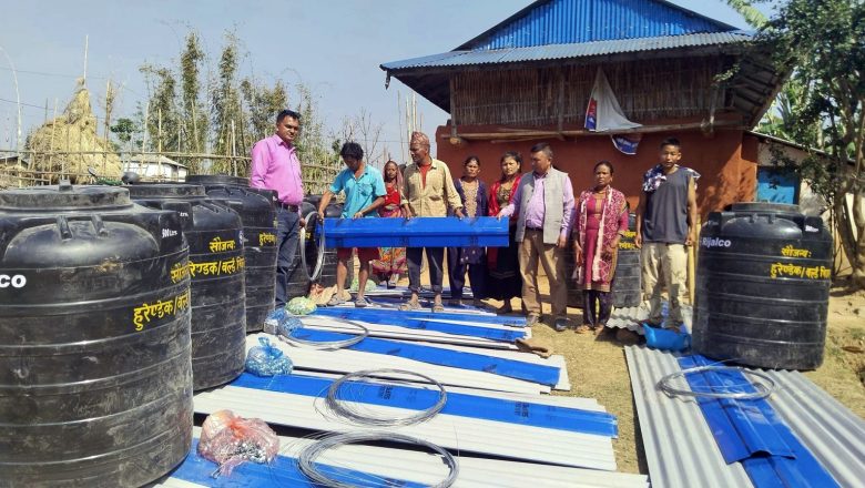 उदयपुरको लिम्पाटारमा कृषकहरुलाई गोठ निर्माण सुधार सामाग्री वितरण