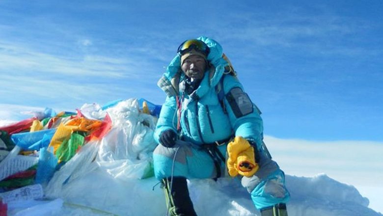 कामीरिता शेर्पा २८ औं पटक सगरमाथाको चुचुरोमा, बनाए विश्व किर्तिमान