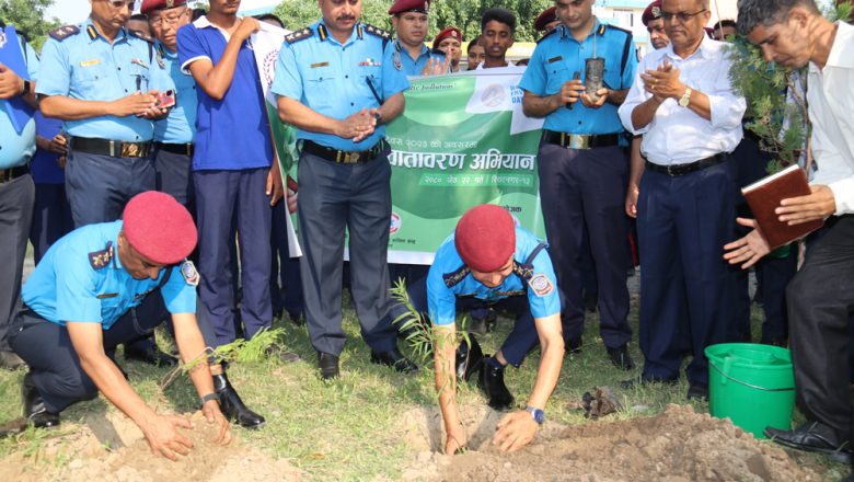 बिश्व वातावरण दिवसमा बृक्षारोपन