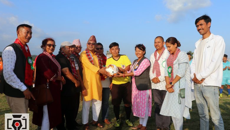 गाईघाटको थरुहट रंगशालामा मेयर कप फुटबल प्रतियोगिता सुरु