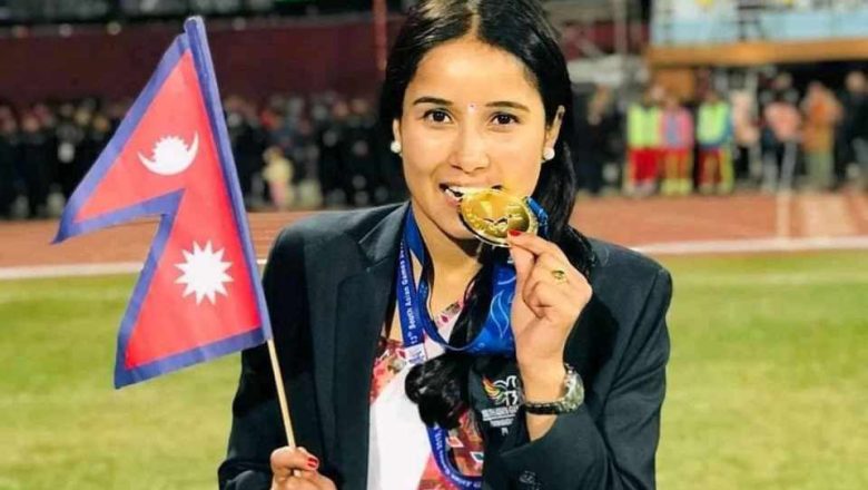 राष्ट्रिय काराँते खेलाडी उदयपुरकी अनुद्धारा उत्कृष्ट अंक ल्याउने तिन खेलाडीलाई १० हजार प्रदान