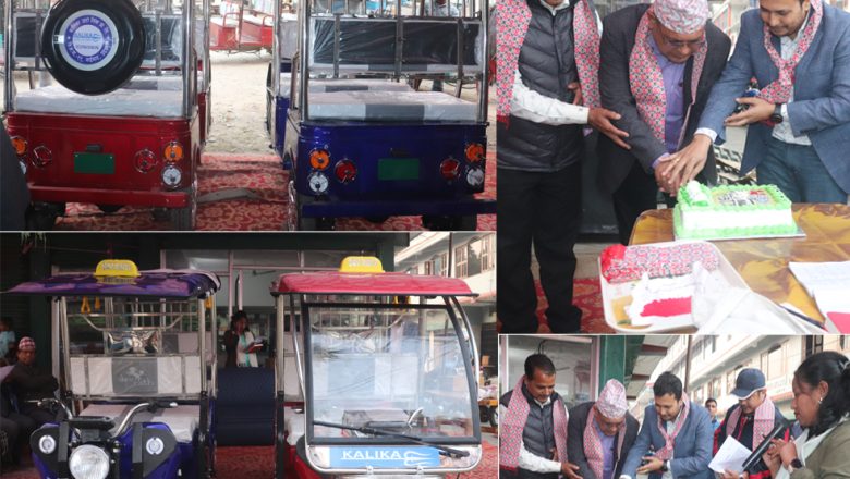 गाईघाटमा देवरथ ब्राण्डको तिन पाँग्रे इन्डियन सिटी रिक्सा लन्च