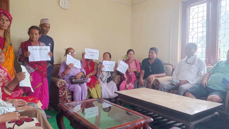 पदको स्वार्थमा चौदण्डीको १५० उपभोक्ता सिँचाई बहिन, सिँचाई कार्यालय गाईघाटमा घेराउ