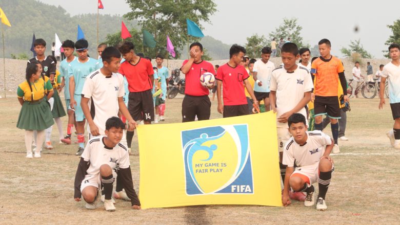 आयोजक साकेला युवा समुह ‘बि’ स्व.दिपक राई दोर्पाली स्मृती फुटबल प्रतियोगिताको फाईनलमा