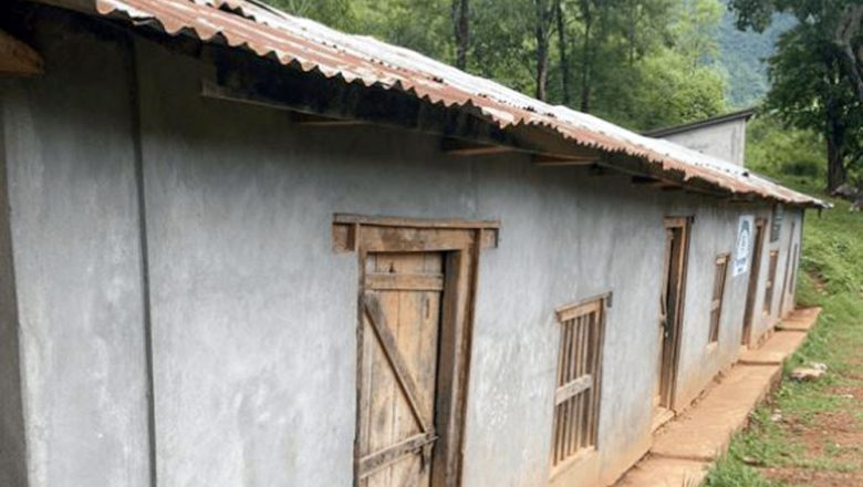 सुविधाको खोजीमा बसाइँसराइ : विद्यालयमा विद्यार्थी घटेर दुईमा सीमित