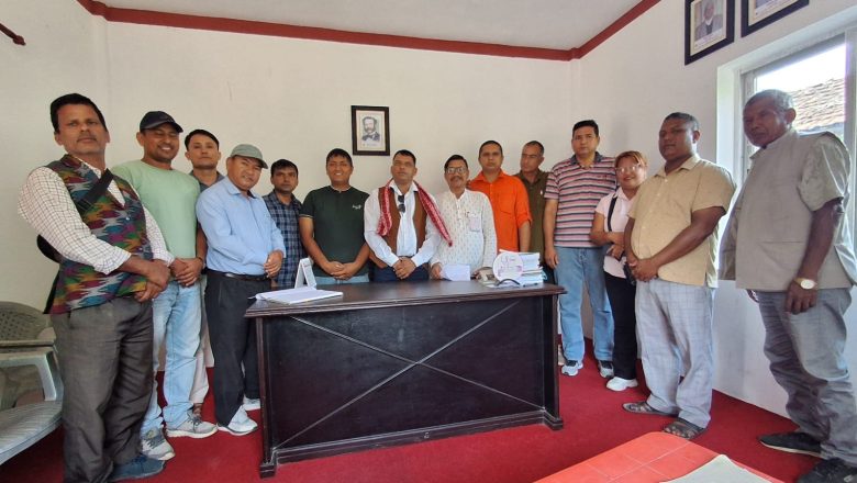 रेडक्रस उदयपुर शाखाको ताला जबरजस्ती फोडी शम्भु पौडेल नेतृत्वको समिति प्रवेश
