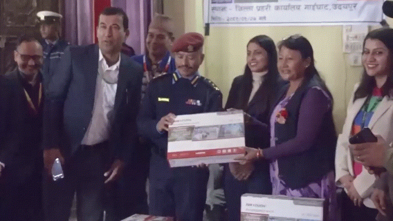 गाईघाटको शान्ति सुरक्षाका लागि बैँकहरुद्धारा सिसि क्यामेरा प्रदान