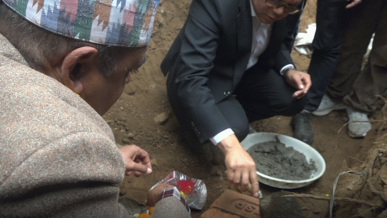 पूर्व मन्त्री किरातीले गरे त्रियुगा १४, १५ र १६ को हिलस्टेसन सिलान्यास