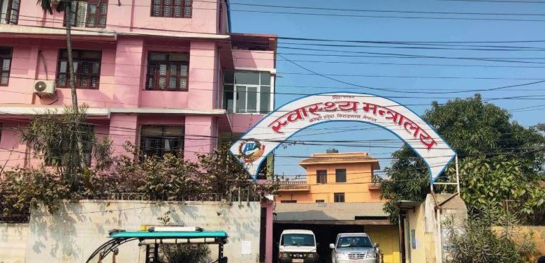 कोशी प्रदेशमा करोडौंका स्वास्थ्य उपकरण गोदाममा थन्किए