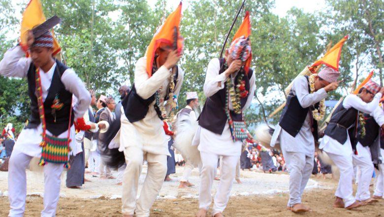 गाईघाटमा आज गिता राई स्मृति रनिङ शिल्ड साकेला प्रतियोगिता  हुँदै